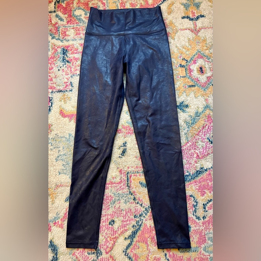 Aerie Offline Leggings Size Medium